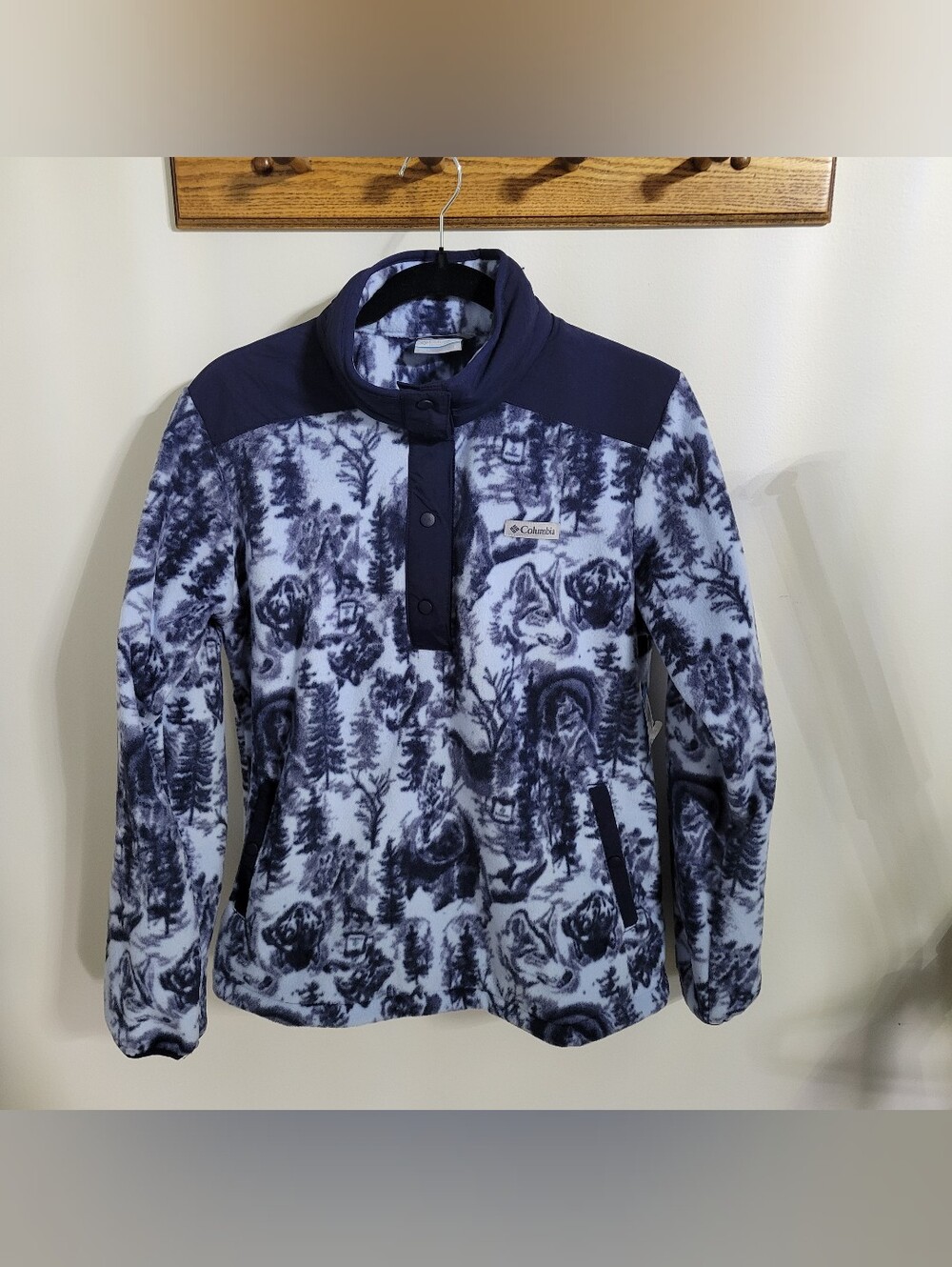NWT Columbia Benton Springs Fleece Pullover Women's Navy White Bear Wolf, Size L